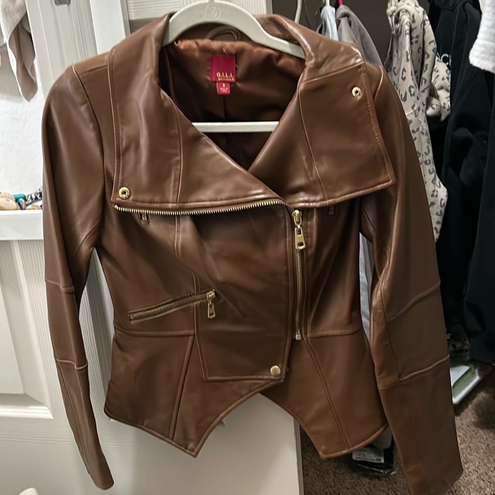 G.I.L.I. Brown leather peplum jacket